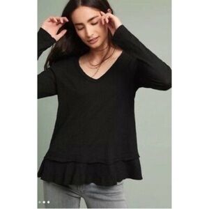 Left of Center Anthropologie Black V Neck Long Sleeve Elevated Basic Size Small
